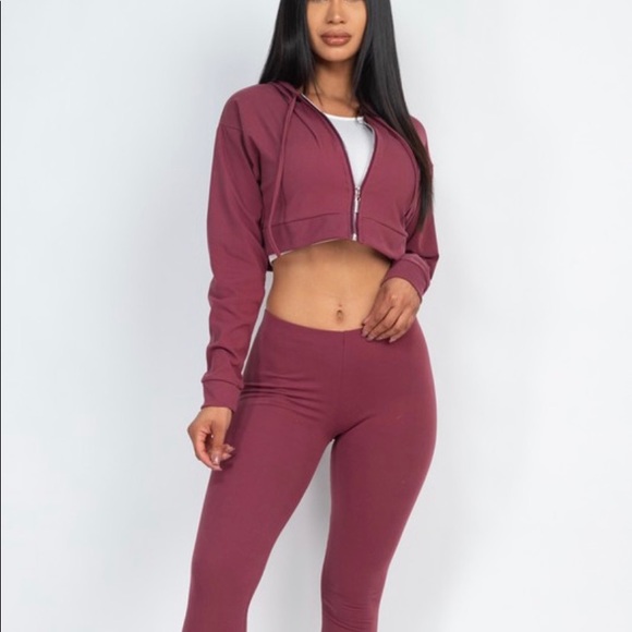 Shanee’s Closet Other - Cozy 2 Piece Cropped Set